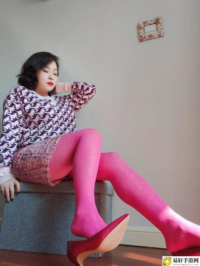 探寻“少妇的味道2HD”的深邃情感与艳丽画面
