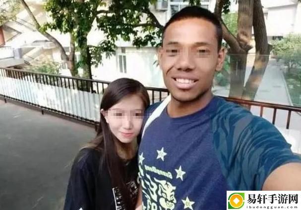 当三个黑人互换着躁我一个的故事