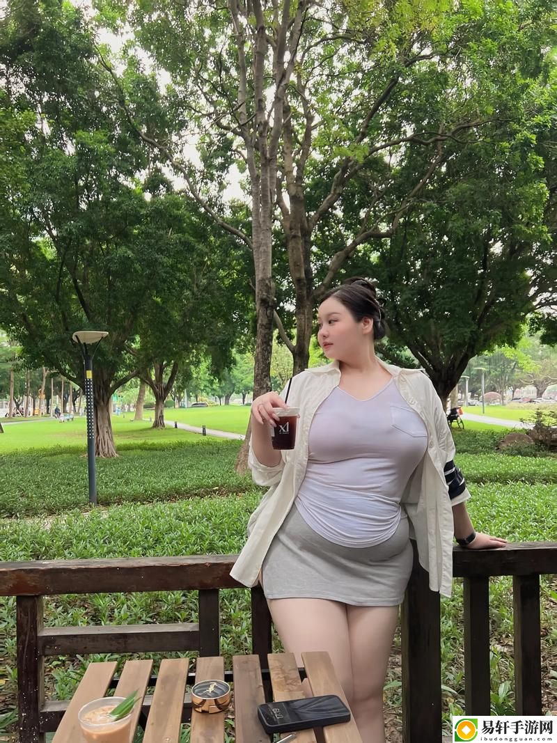 蜜桃BBwBBWBBwBBw稳居榜首，网友：这是一种独特的魅力