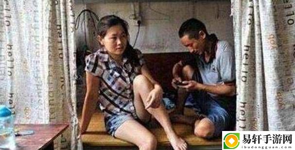 农村孩子看见父母行房，观众：少儿教育为何缺失？