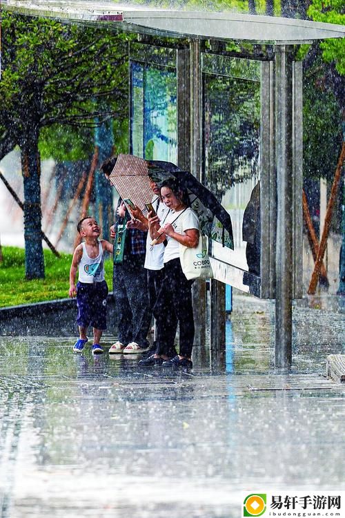探索人性温暖——避雨车站1――2集的深度解析
