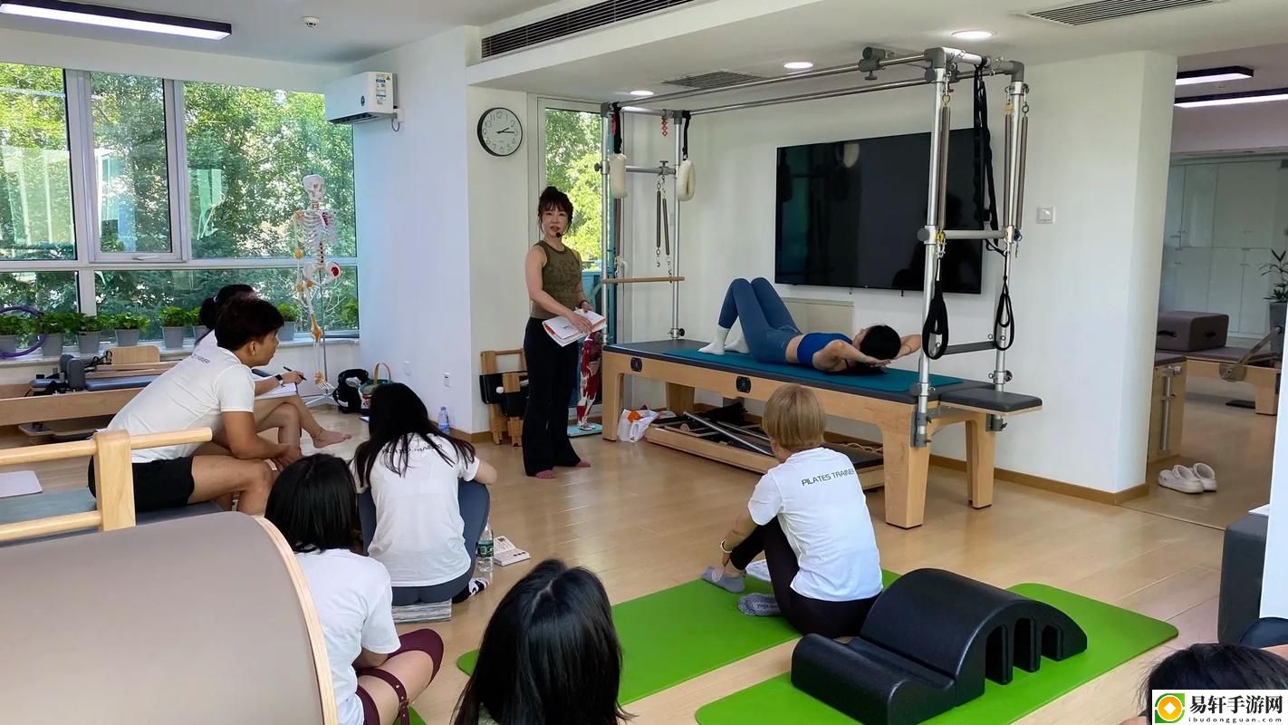 不戴套的瑜伽教练3，网友分享：在自我探索中找到的平衡与力量