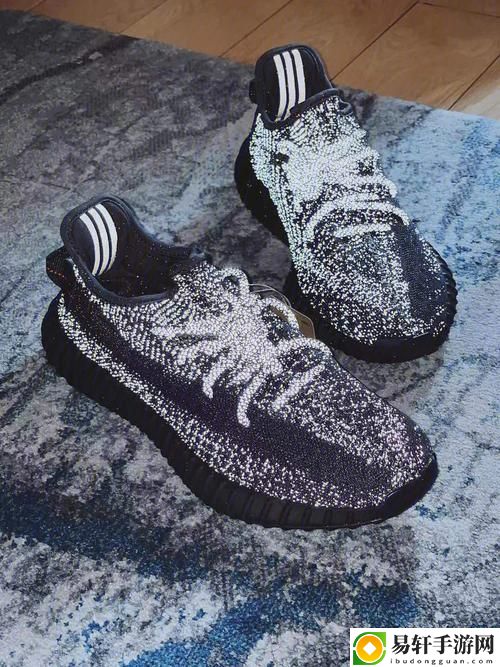  Yeezy满天星友：尽享独特时尚魅力